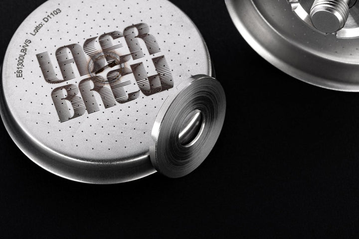 IMS Laser Brew shower screens: laserperforeret front og version med skrue