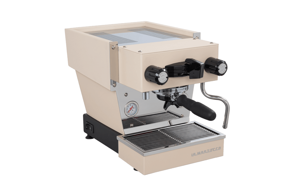 La Marzocco Linea Micra i crème, set skråt forfra