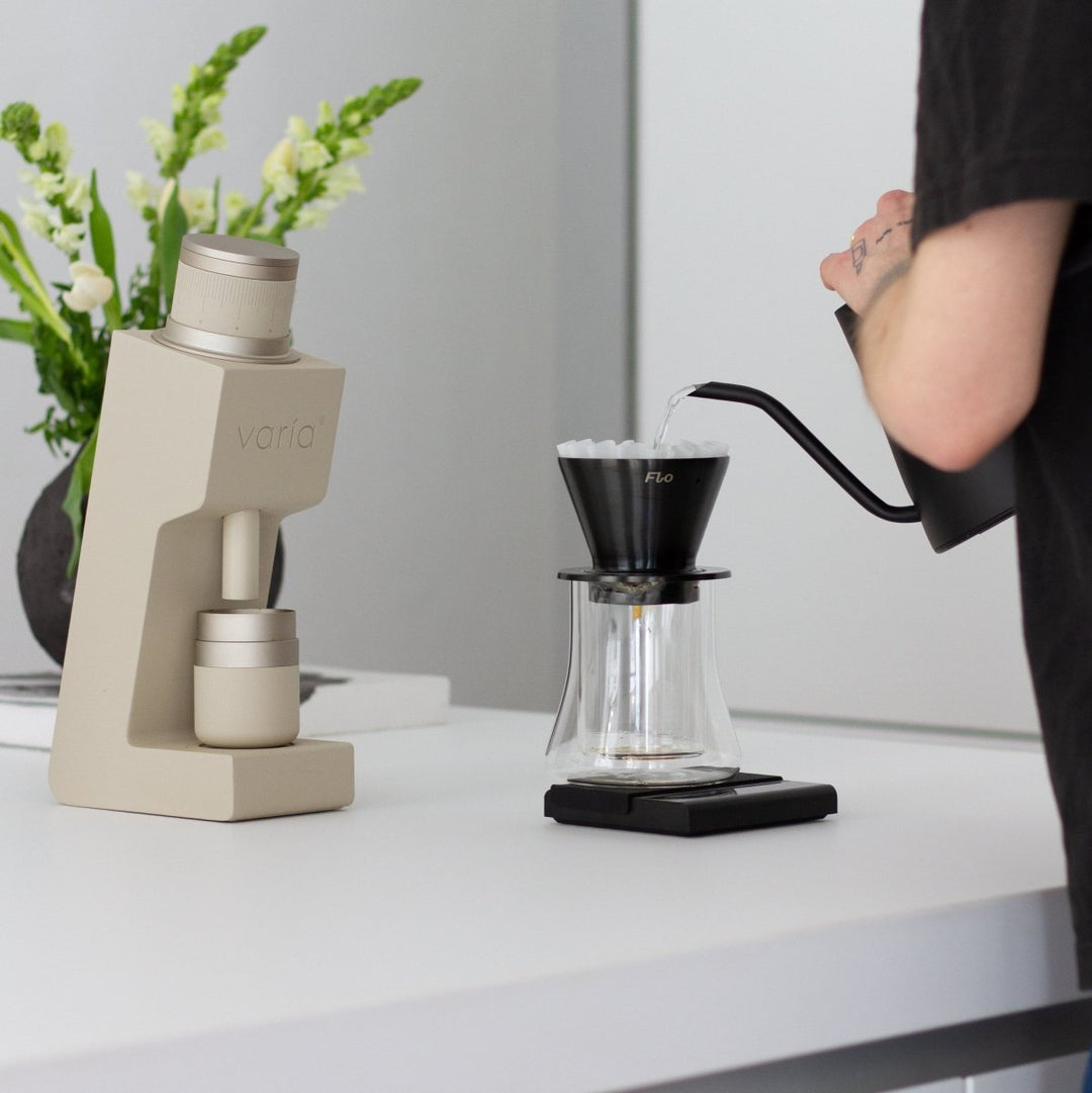 Varia VS4 - Precision Coffee Grinder with Conical Burr - Sand - Bean Bros.