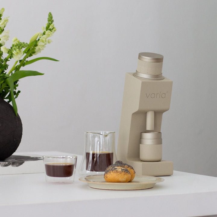 Varia VS4 - Precision Coffee Grinder with Conical Burr - Sand - Bean Bros.