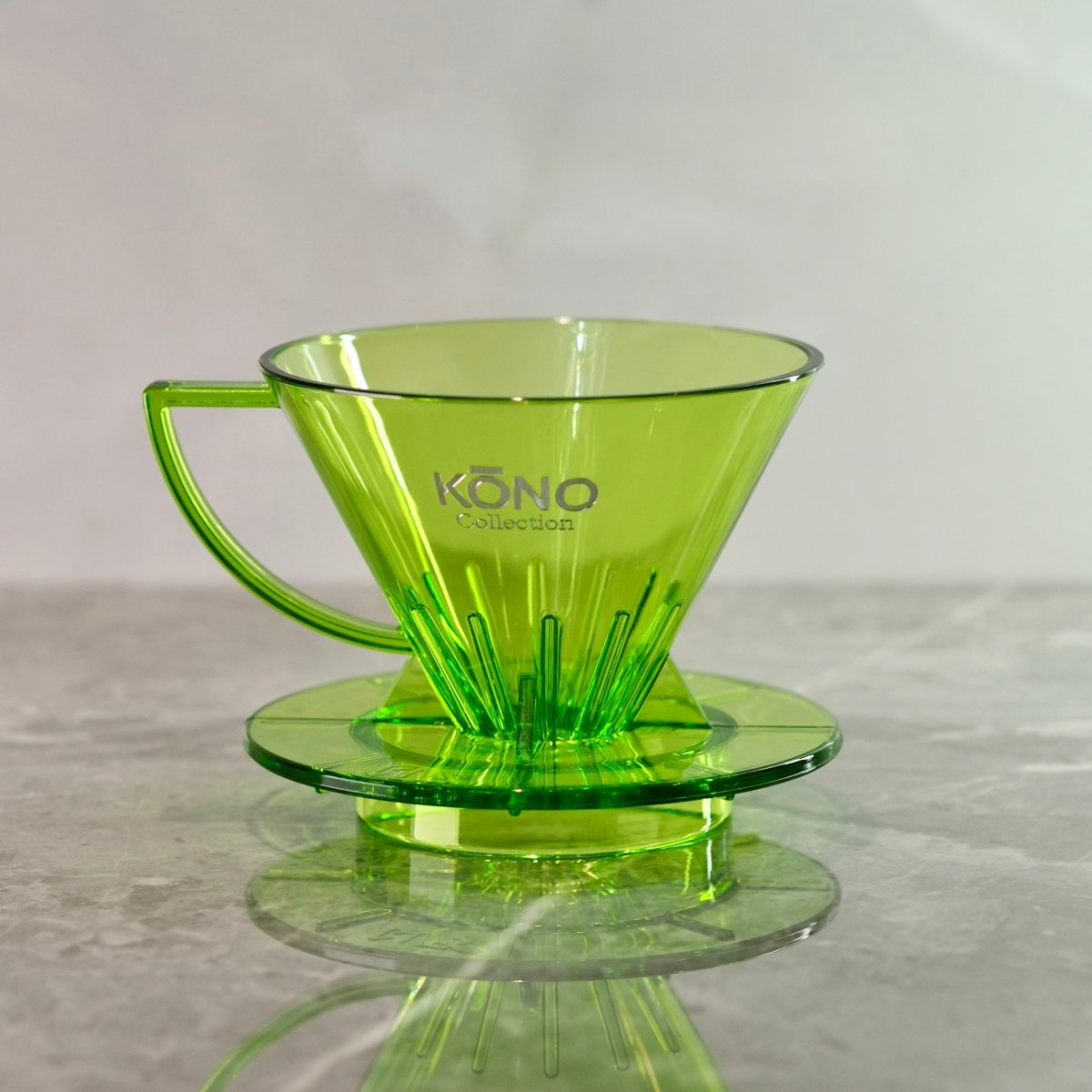 Kono Meimon Dripper Bright Green Acrylic Coffee
